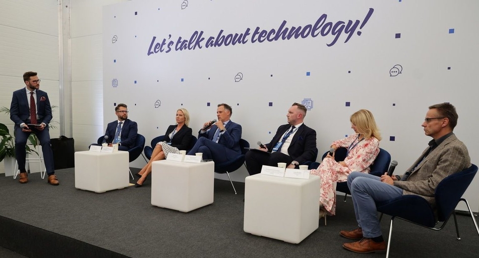 Panel during the Economic Forum 