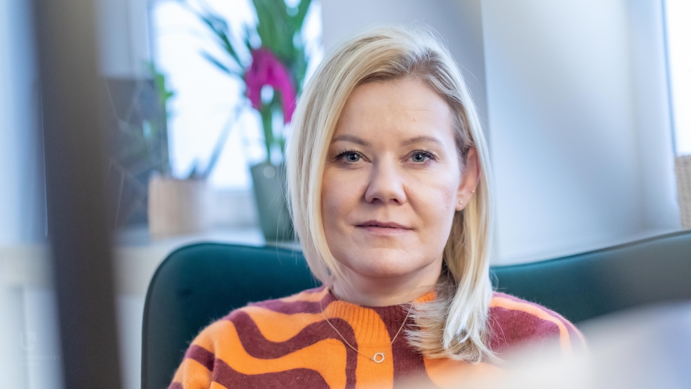 A portrait photo of Prof. Monika Talarowska in the study 