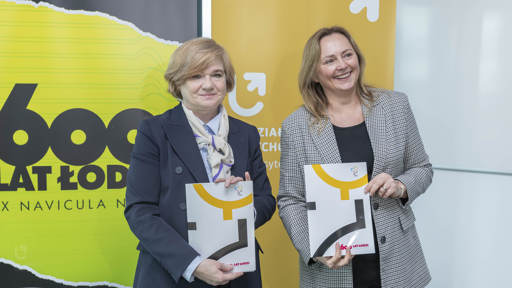 Rector of the University of Lodz and Vice-Mayor of the City of Lodz after signing the letter of intent