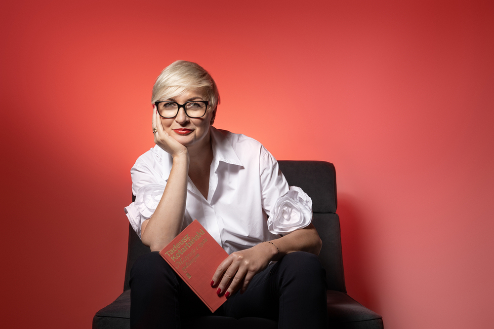 a portrait photo of Dr hab. Katarzyna de Lazari-Radek, Associate Professor at the University of Lodz