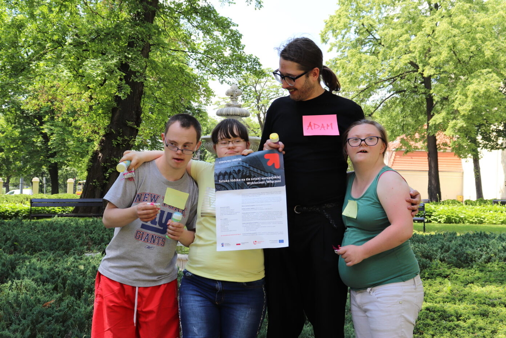 Dr Adam Drozdowski together with the project participants